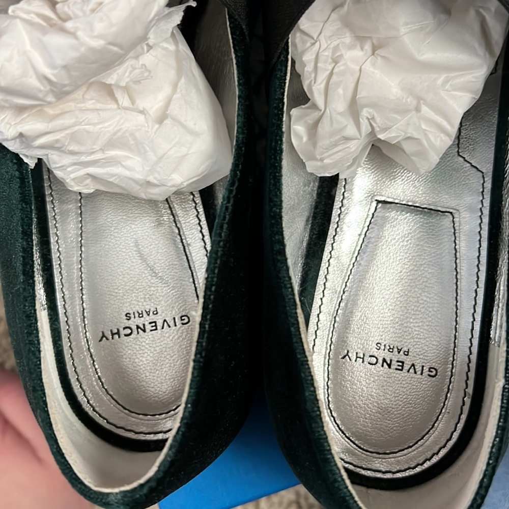 Givenchy Paris flats - Picture 9 of 12